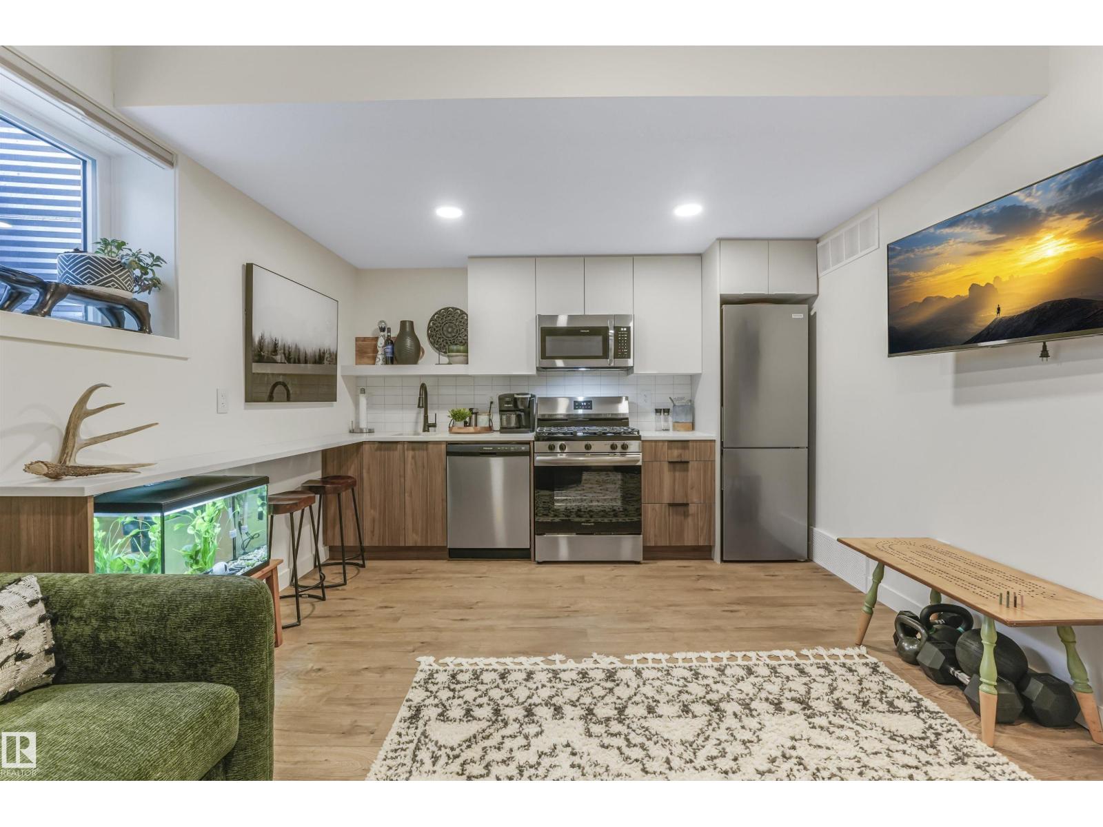 
          8634 79 Street NW
            <br/>
            <span>Edmonton</span>
            , 
            <span>AB</span>
             <span>T6C2P5</span>
         - Photo 40