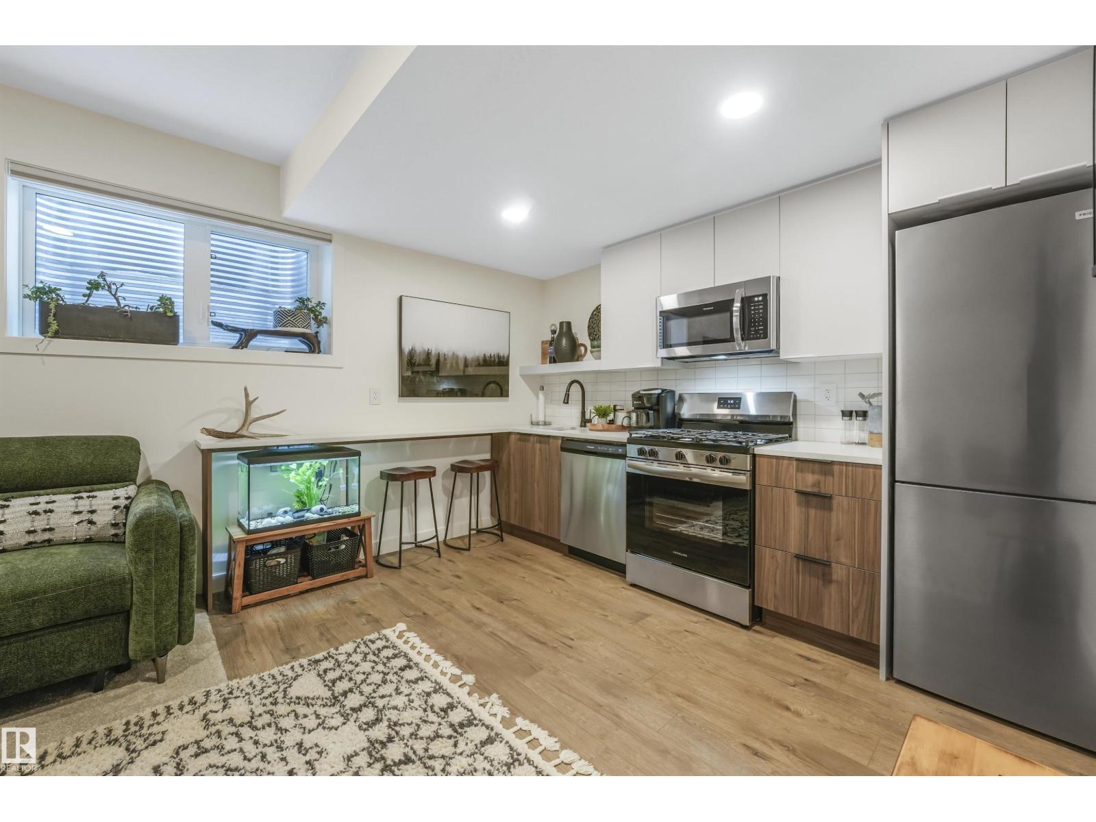 
          8634 79 Street NW
            <br/>
            <span>Edmonton</span>
            , 
            <span>AB</span>
             <span>T6C2P5</span>
         - Photo 39