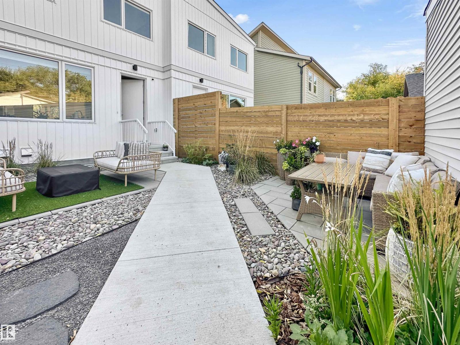 
          8634 79 Street NW
            <br/>
            <span>Edmonton</span>
            , 
            <span>AB</span>
             <span>T6C2P5</span>
         - Photo 49