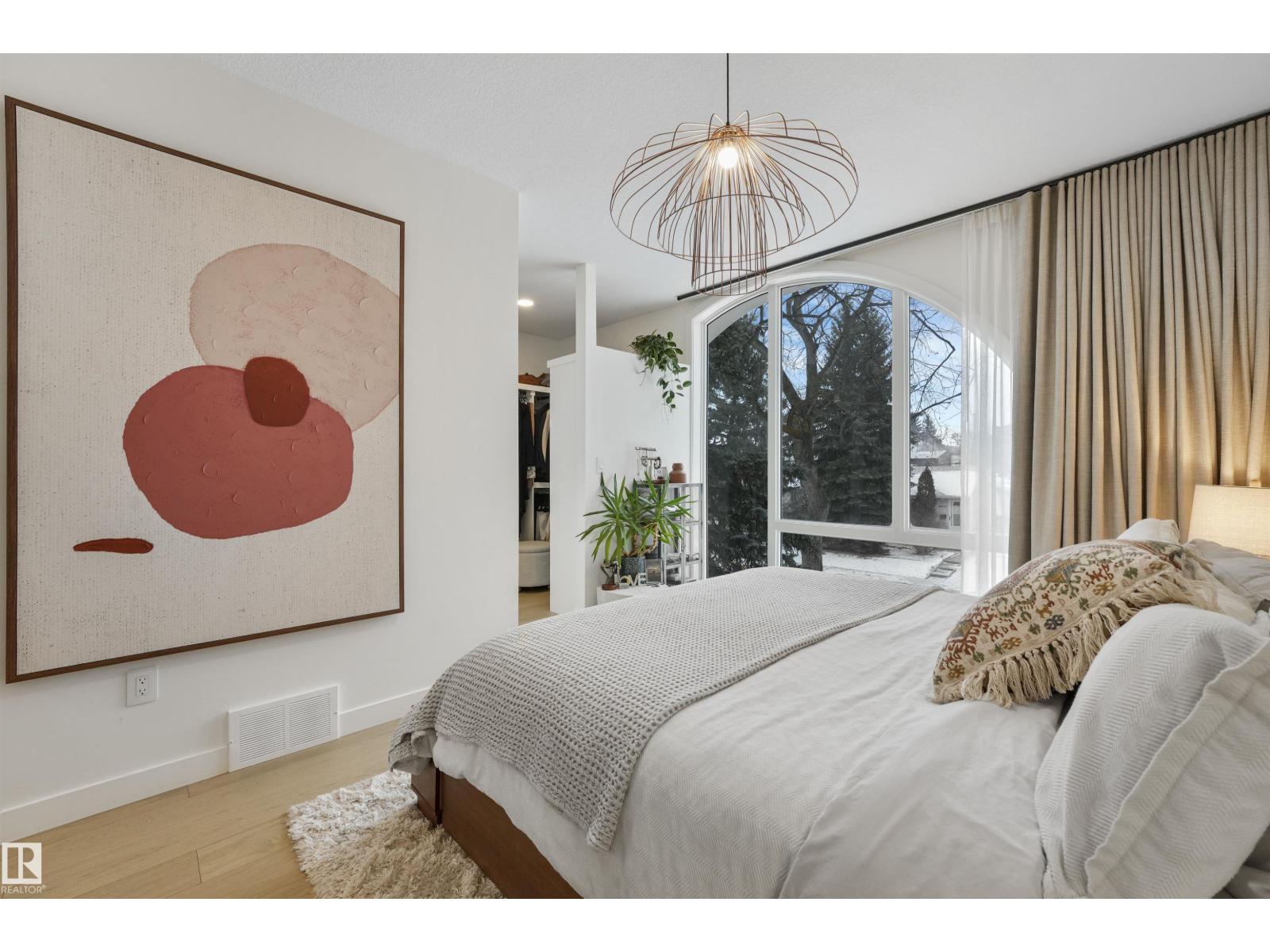 
          8634 79 Street NW
            <br/>
            <span>Edmonton</span>
            , 
            <span>AB</span>
             <span>T6C2P5</span>
         - Photo 32