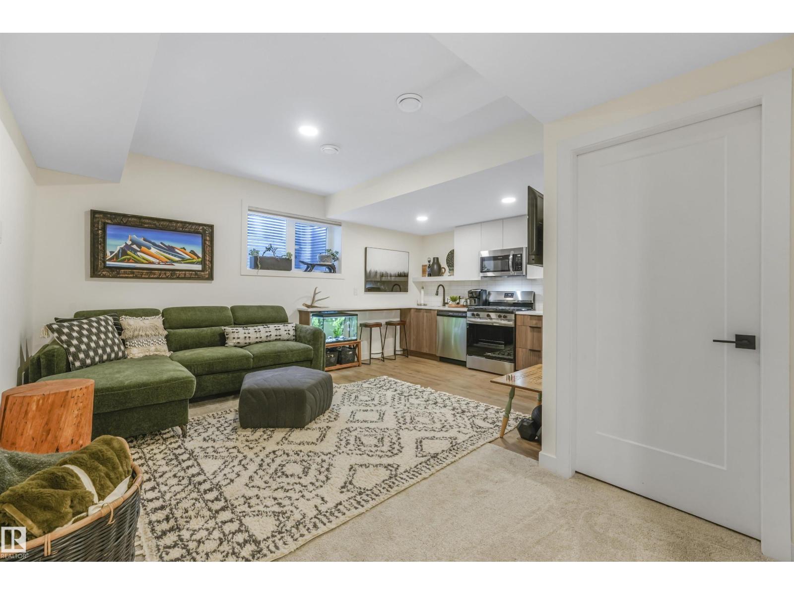 
          8634 79 Street NW
            <br/>
            <span>Edmonton</span>
            , 
            <span>AB</span>
             <span>T6C2P5</span>
         - Photo 38