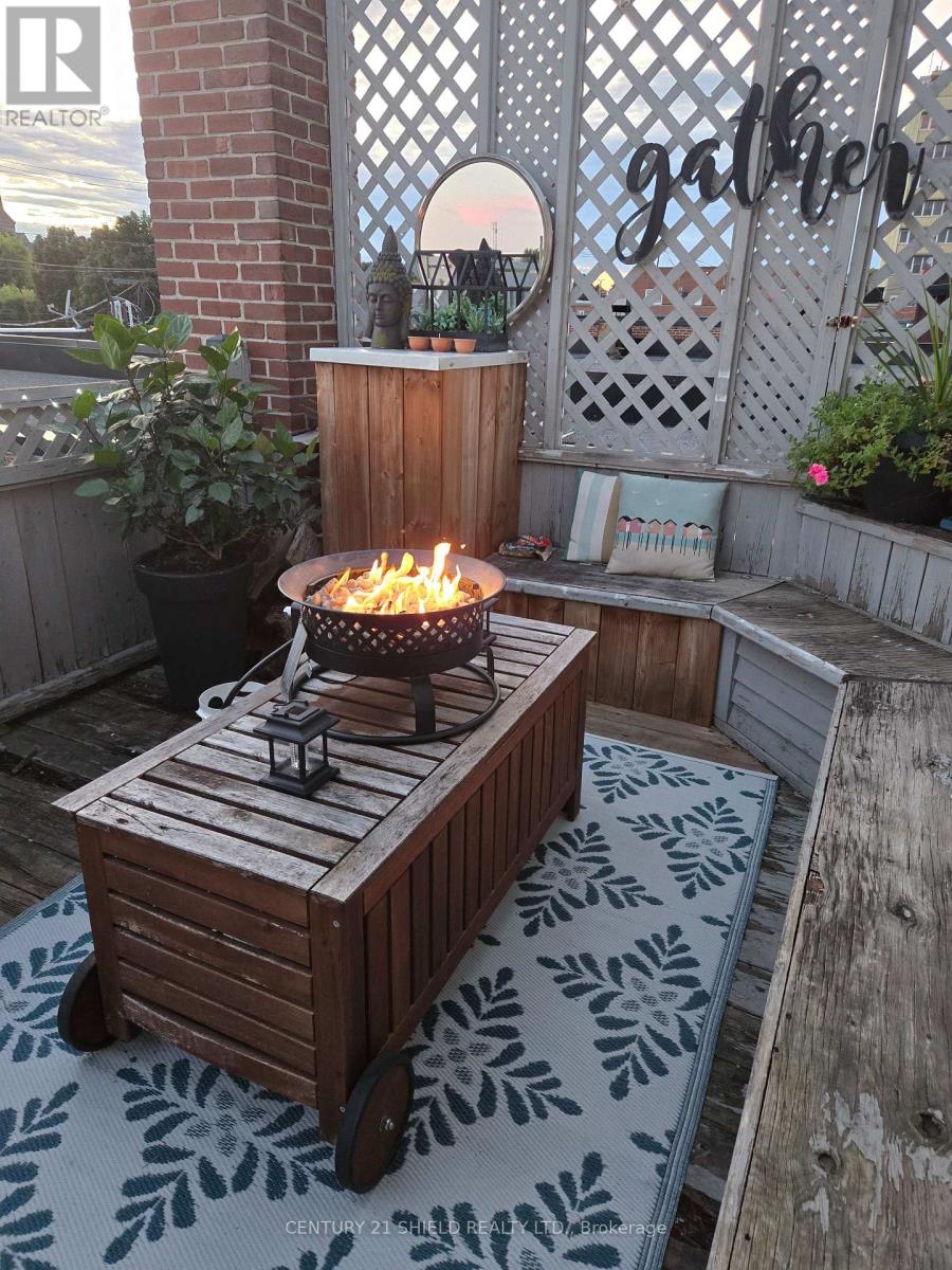 summer apartment patio photos provided by seller