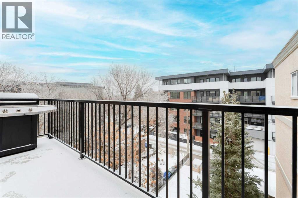 Single Family House for Sale in    Avenue SW Mission Calgary 