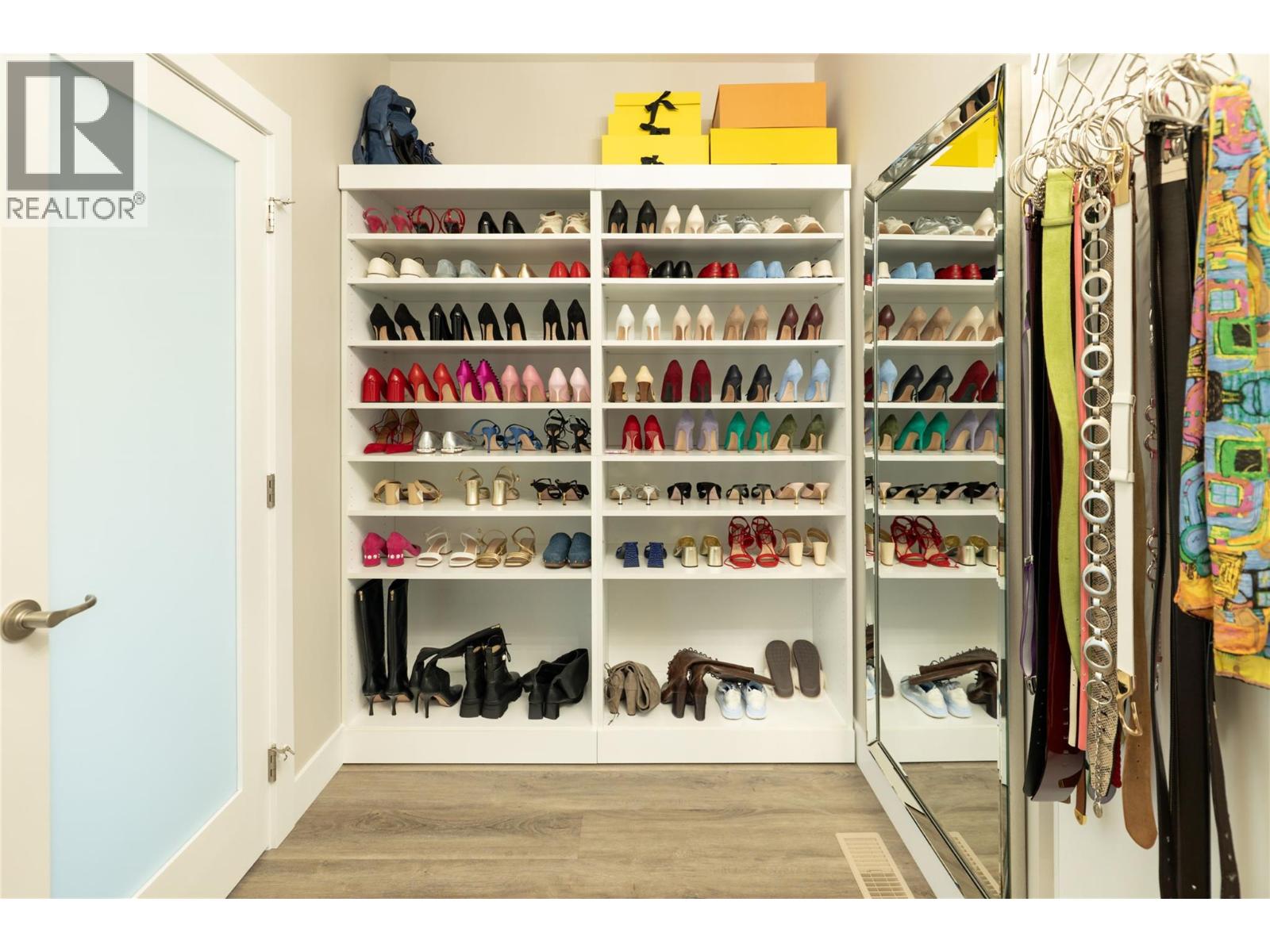  274 Summer Wood Drive, Kelowna