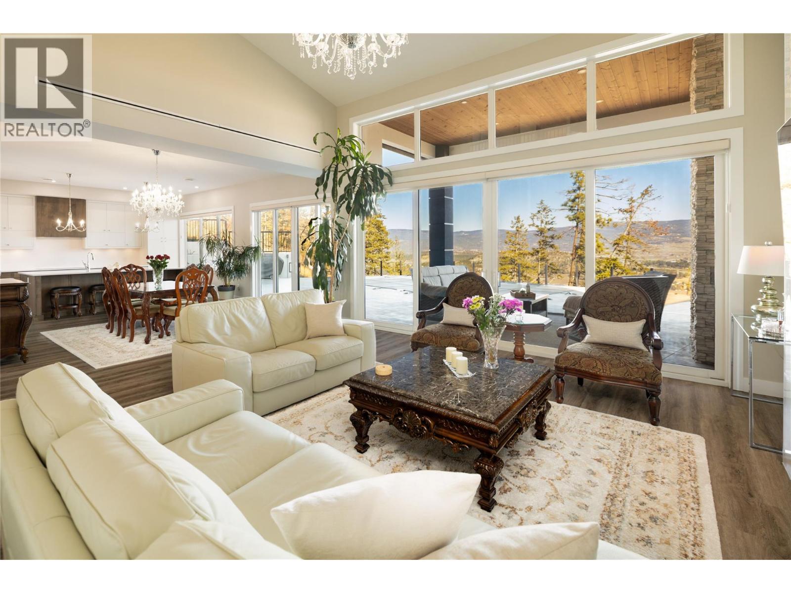  274 Summer Wood Drive, Kelowna