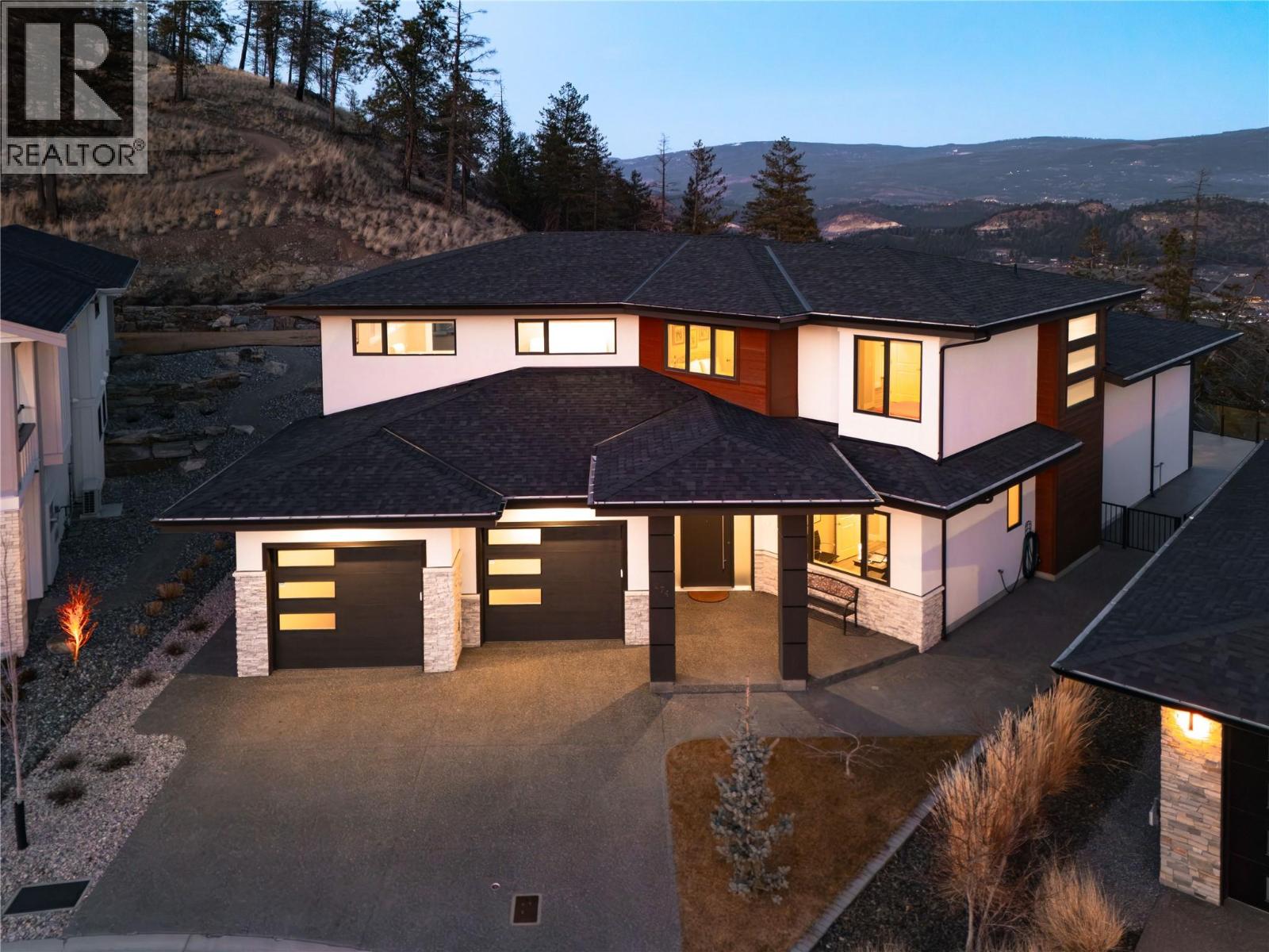  274 Summer Wood Drive, Kelowna