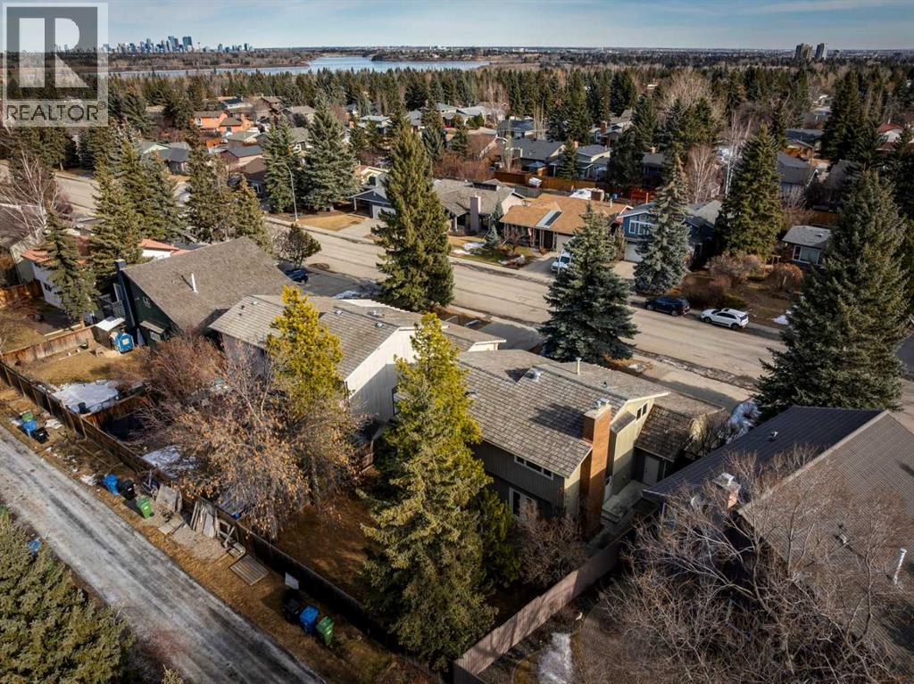 
          3335 OAKWOOD Drive Southwest
            <br/>
            <span>Calgary</span>
            , 
            <span>AB</span>
             <span>T2V4V6</span>
         - Photo 42