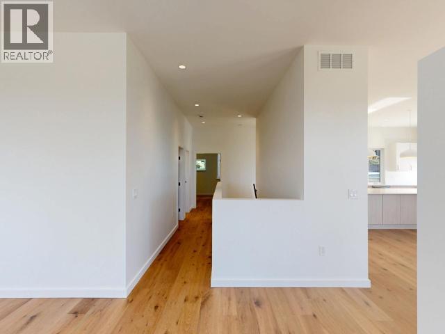 3900 EAGLE RIDGE PLACE, Powell River