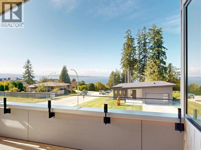 3900 EAGLE RIDGE PLACE - 2