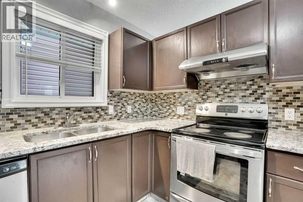 Single Family House 4 Level for Sale in  Martinridge Grove NE Martindale Calgary 