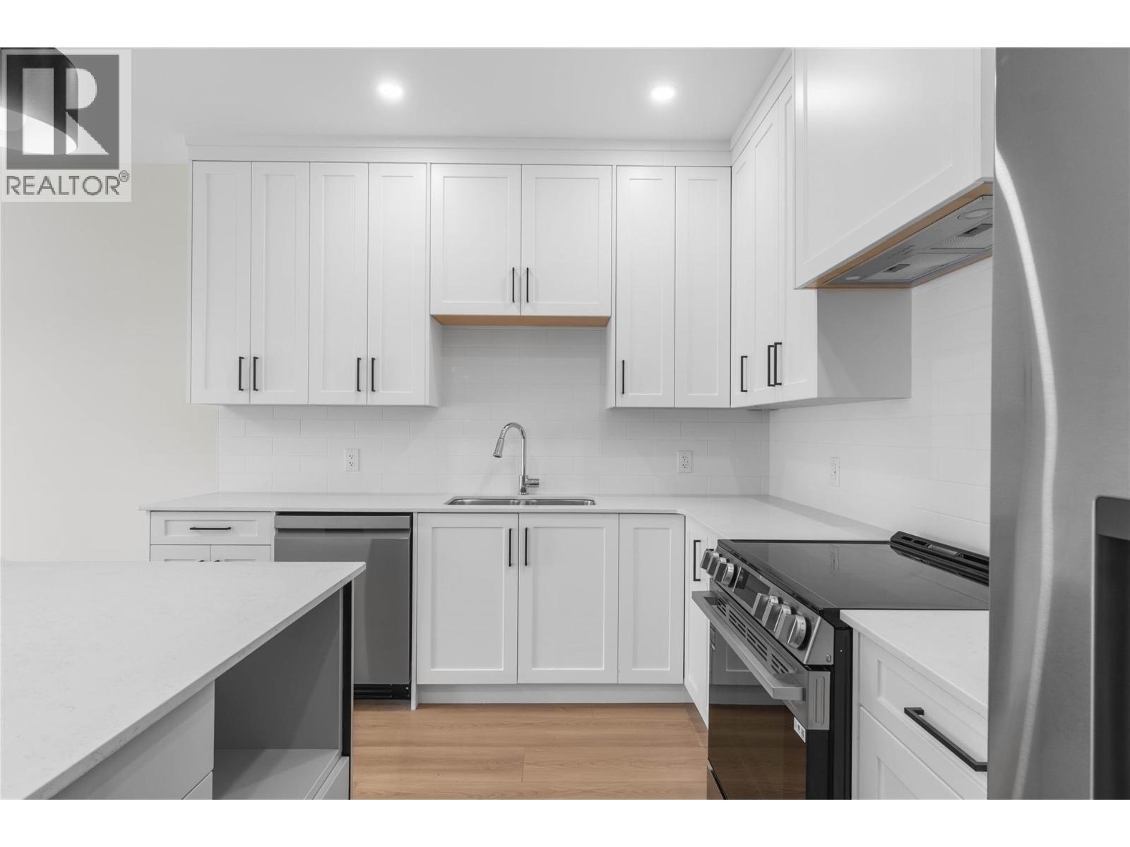 220 Shepherd Road Unit# 14, Chase