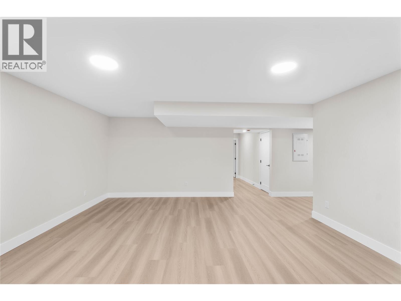 220 Shepherd Road Unit# 14, Chase