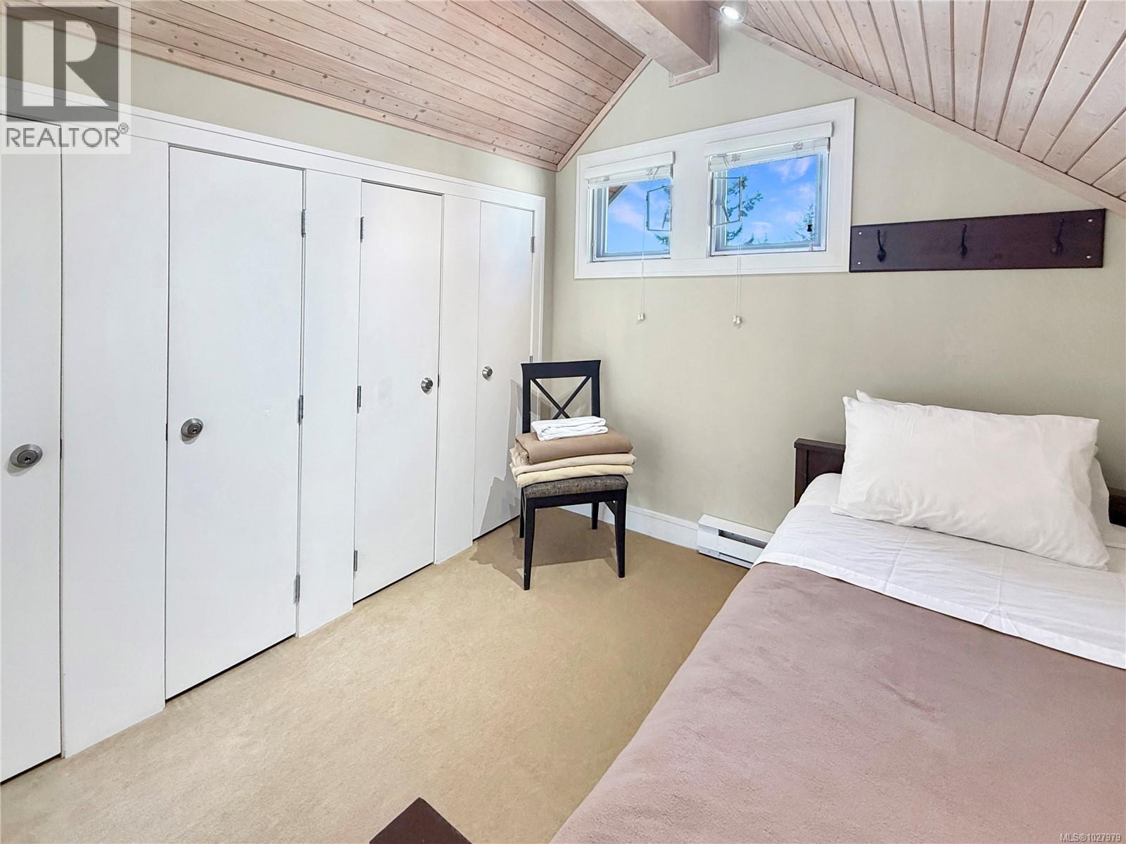 14C 2315 Mackinnon Rd, Pender Island