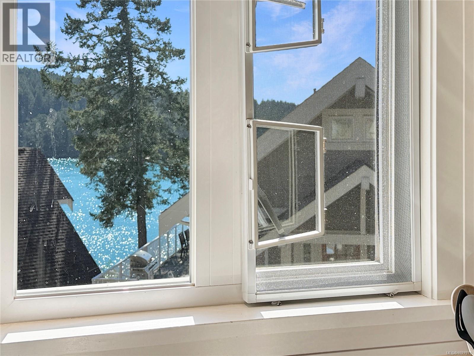 14C 2315 Mackinnon Rd, Pender Island