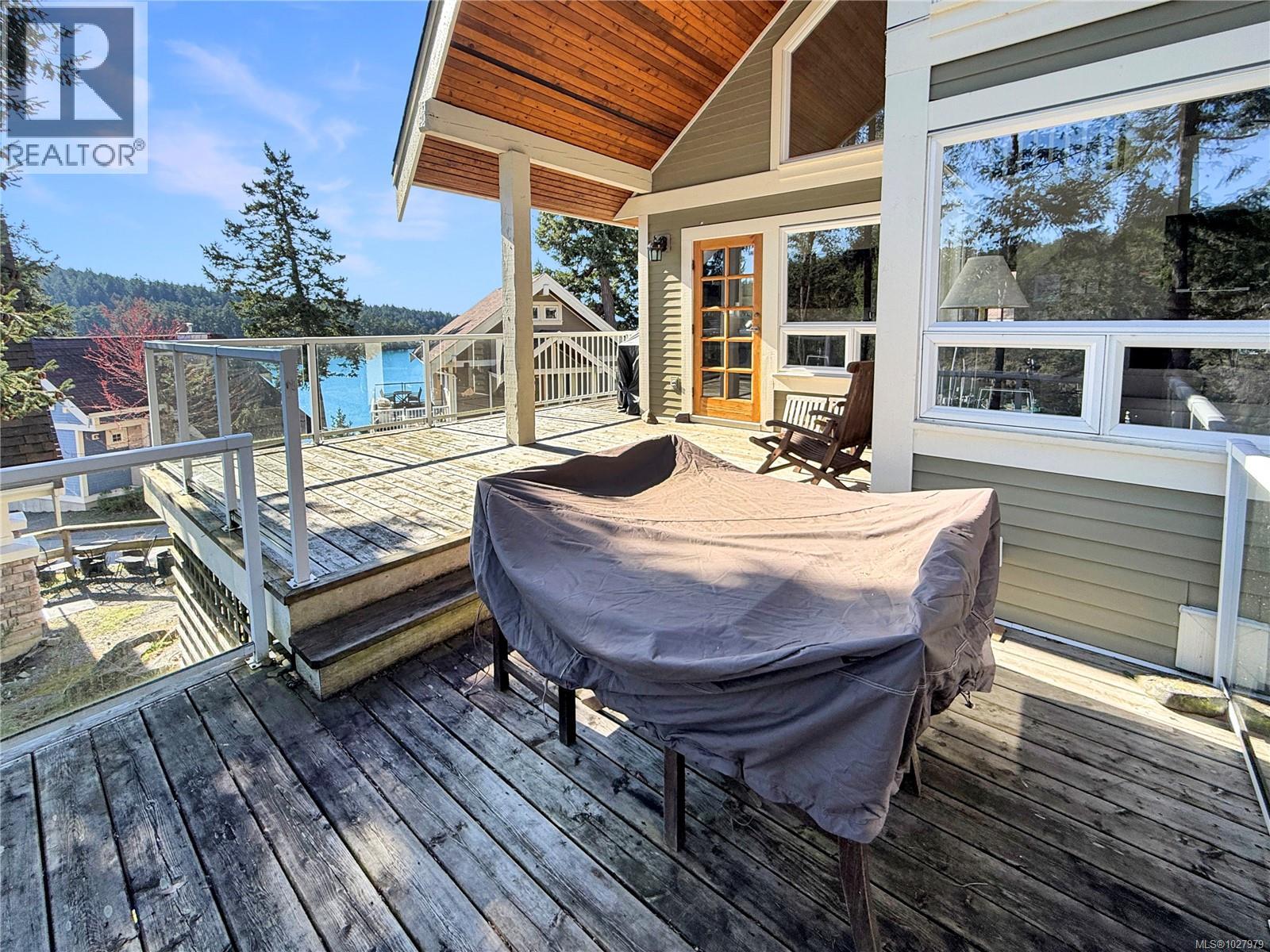 14C 2315 Mackinnon Rd, Pender Island