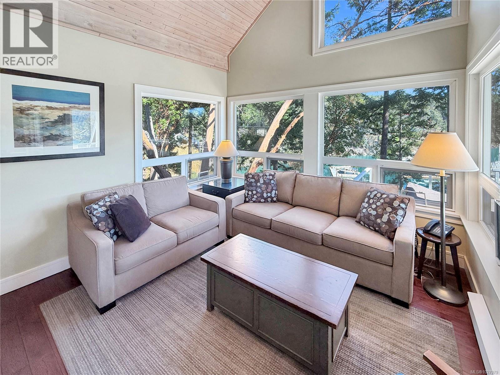 14C 2315 Mackinnon Rd, Pender Island