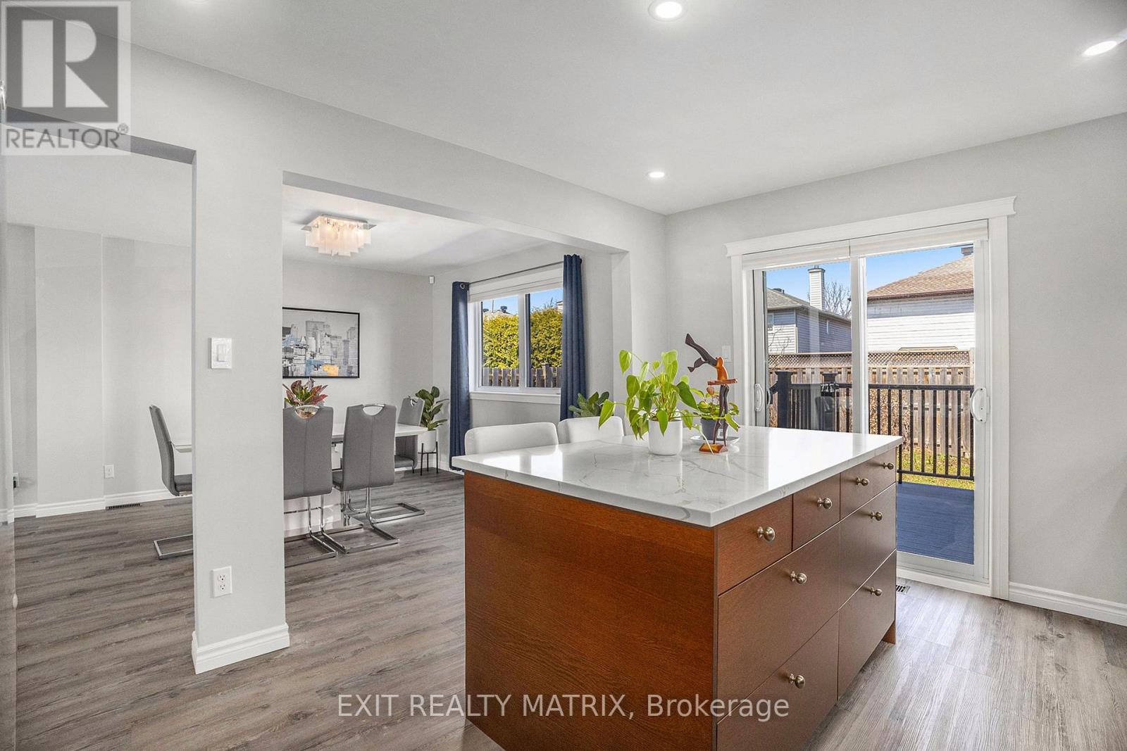 697 LEVAC DRIVE - 15