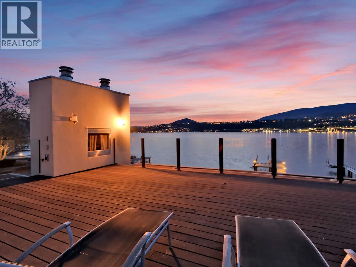  2096 Abbott Street, Kelowna