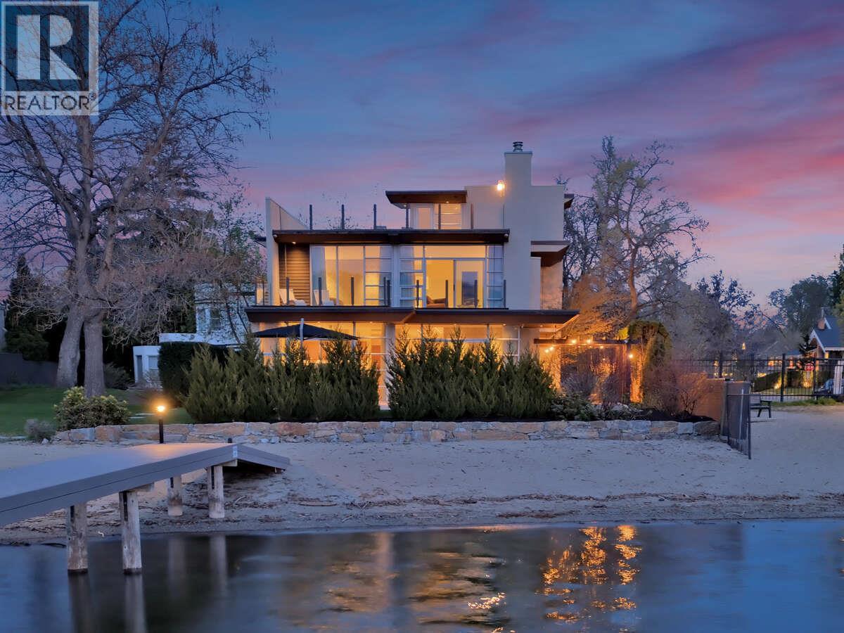  2096 Abbott Street, Kelowna