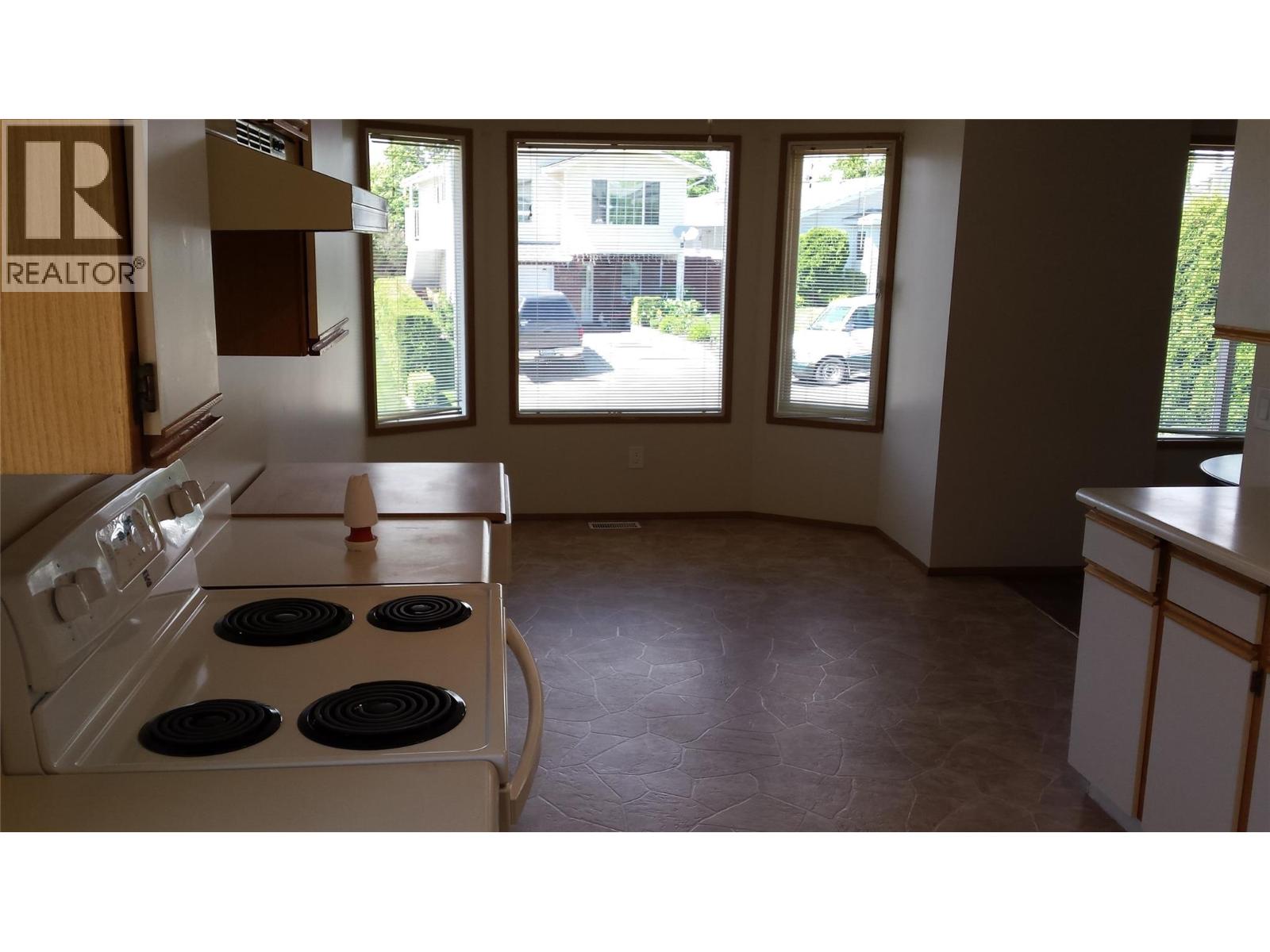 2051 Gladstone Drive, Kamloops