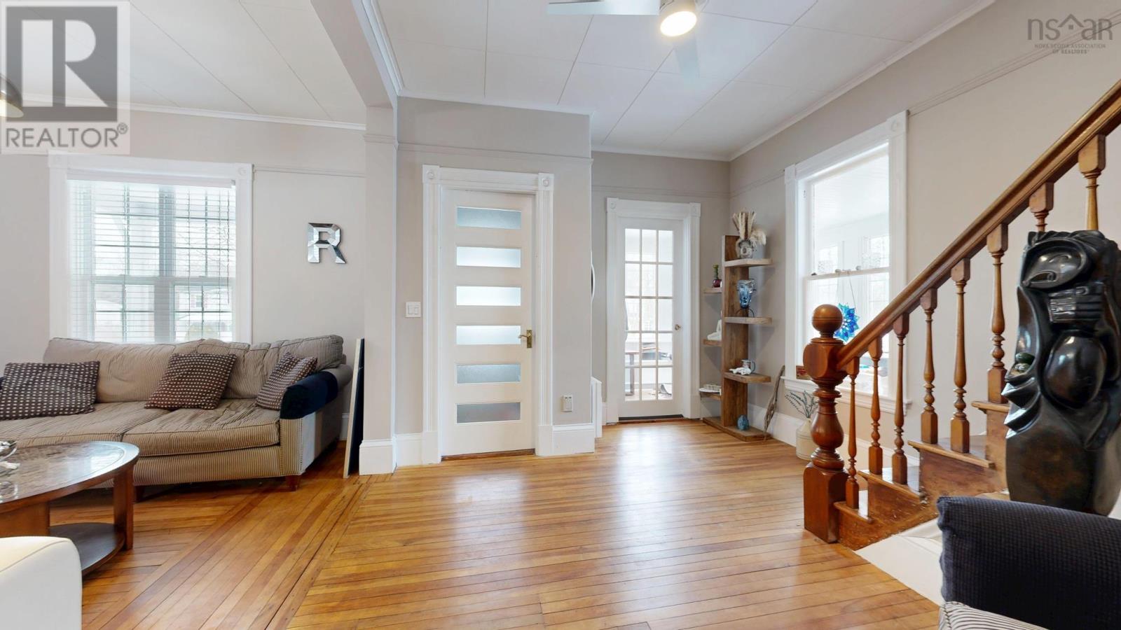 Property 22 of 48 of 1484 Bridge Street