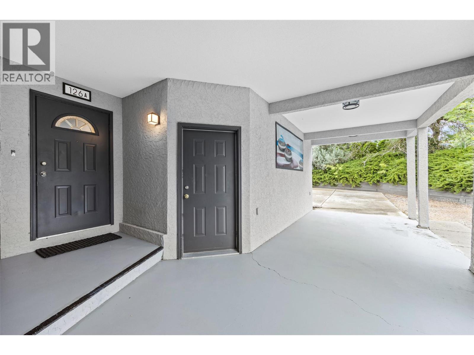  126 Verna Court, Kelowna