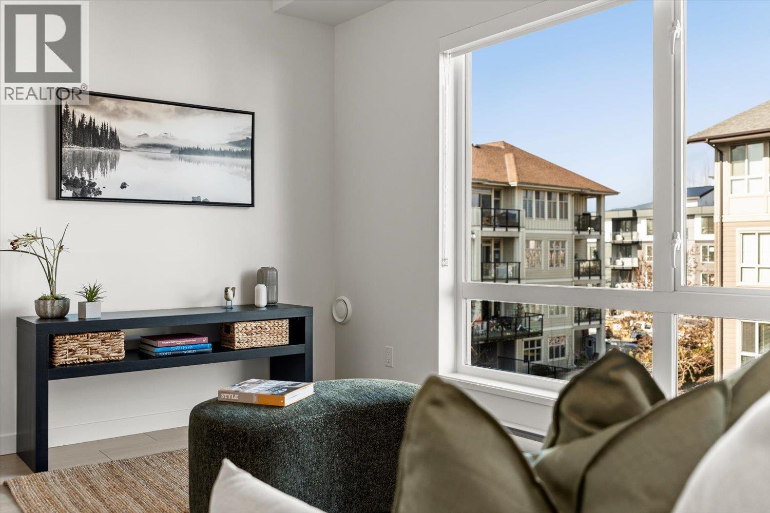 204 2277 HAWTHORNE AVENUE, Port Coquitlam