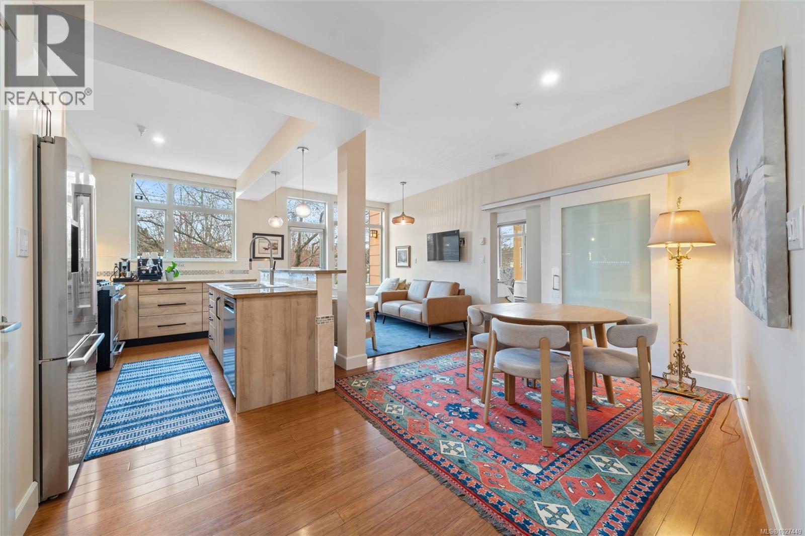 304 1035 Sutlej St, Victoria