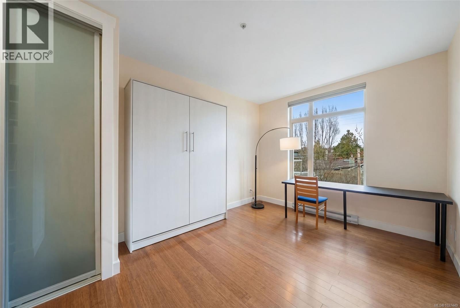 304 1035 Sutlej St, Victoria