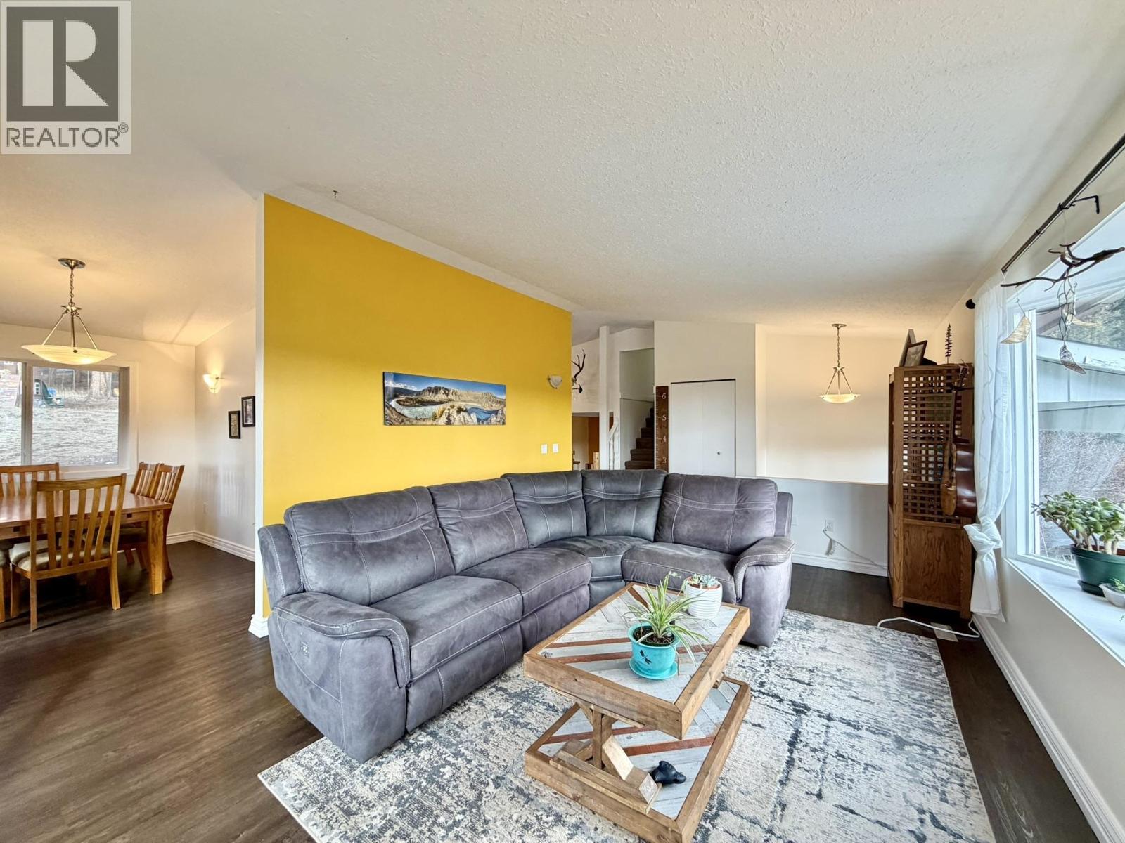 6001 VALLEYVIEW DRIVE, Horse Lake