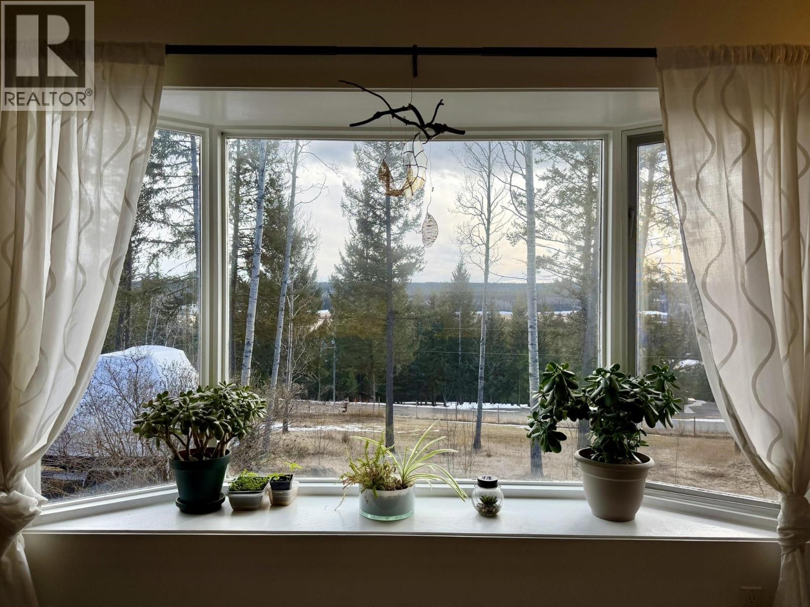 6001 VALLEYVIEW DRIVE, Horse Lake