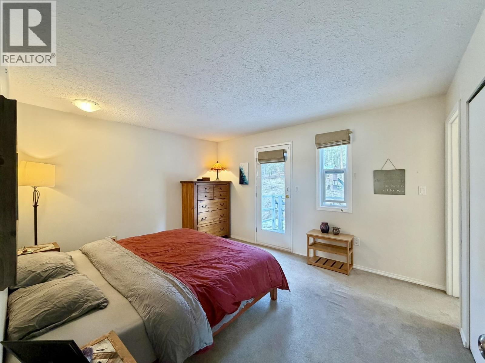 6001 VALLEYVIEW DRIVE, Horse Lake