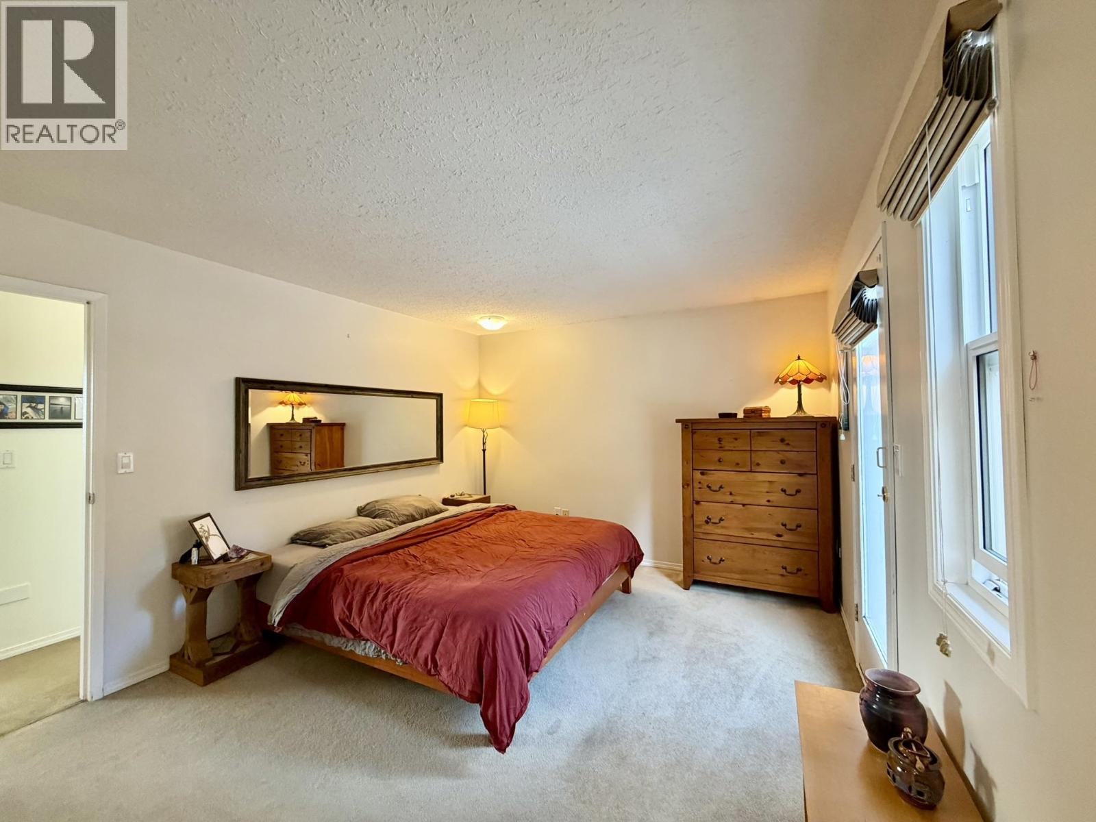 6001 VALLEYVIEW DRIVE, Horse Lake