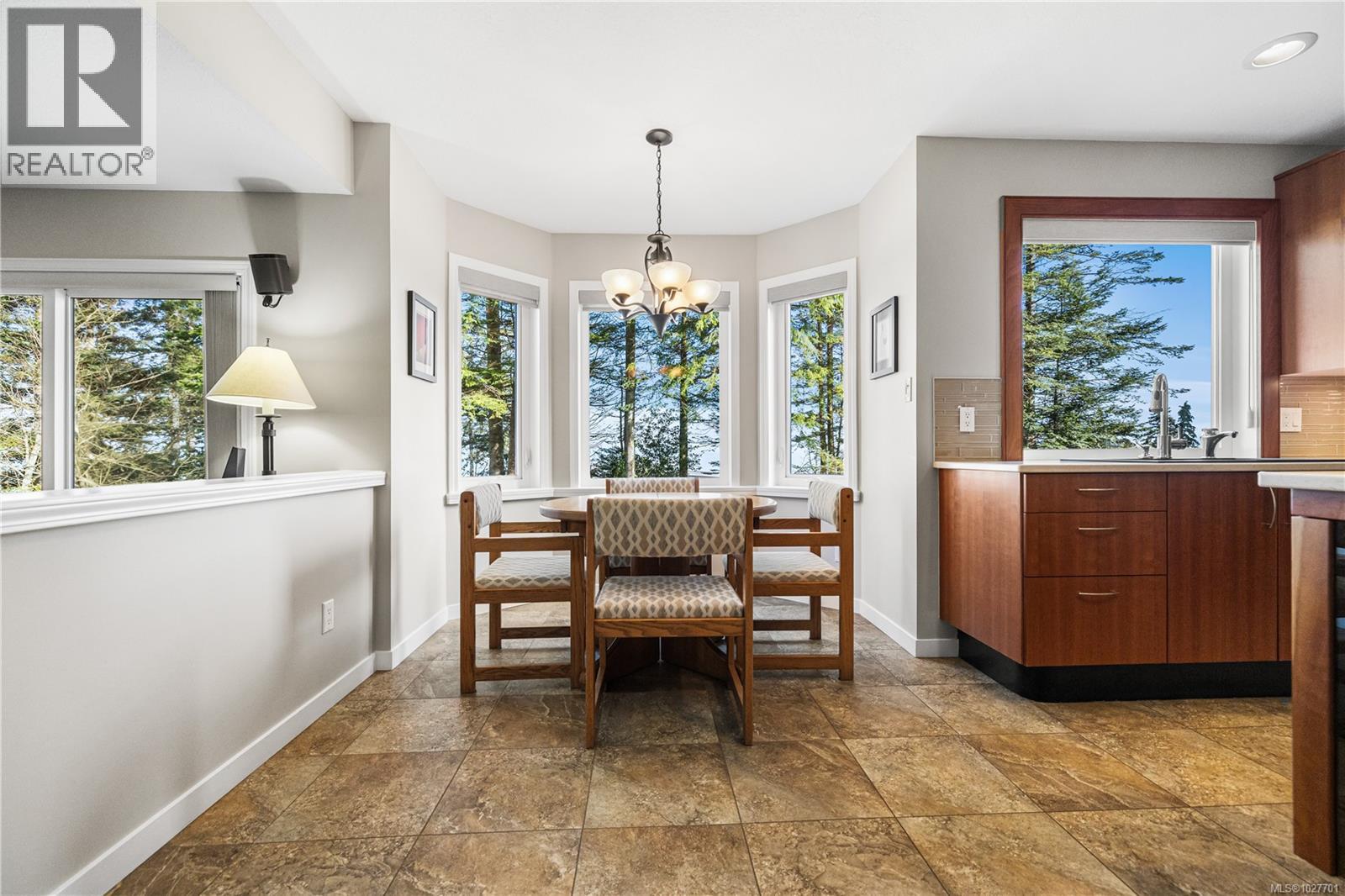 3836 Mitlenatch Dr, Campbell River