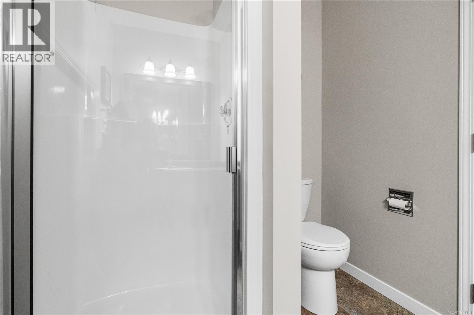 3836 Mitlenatch Dr, Campbell River