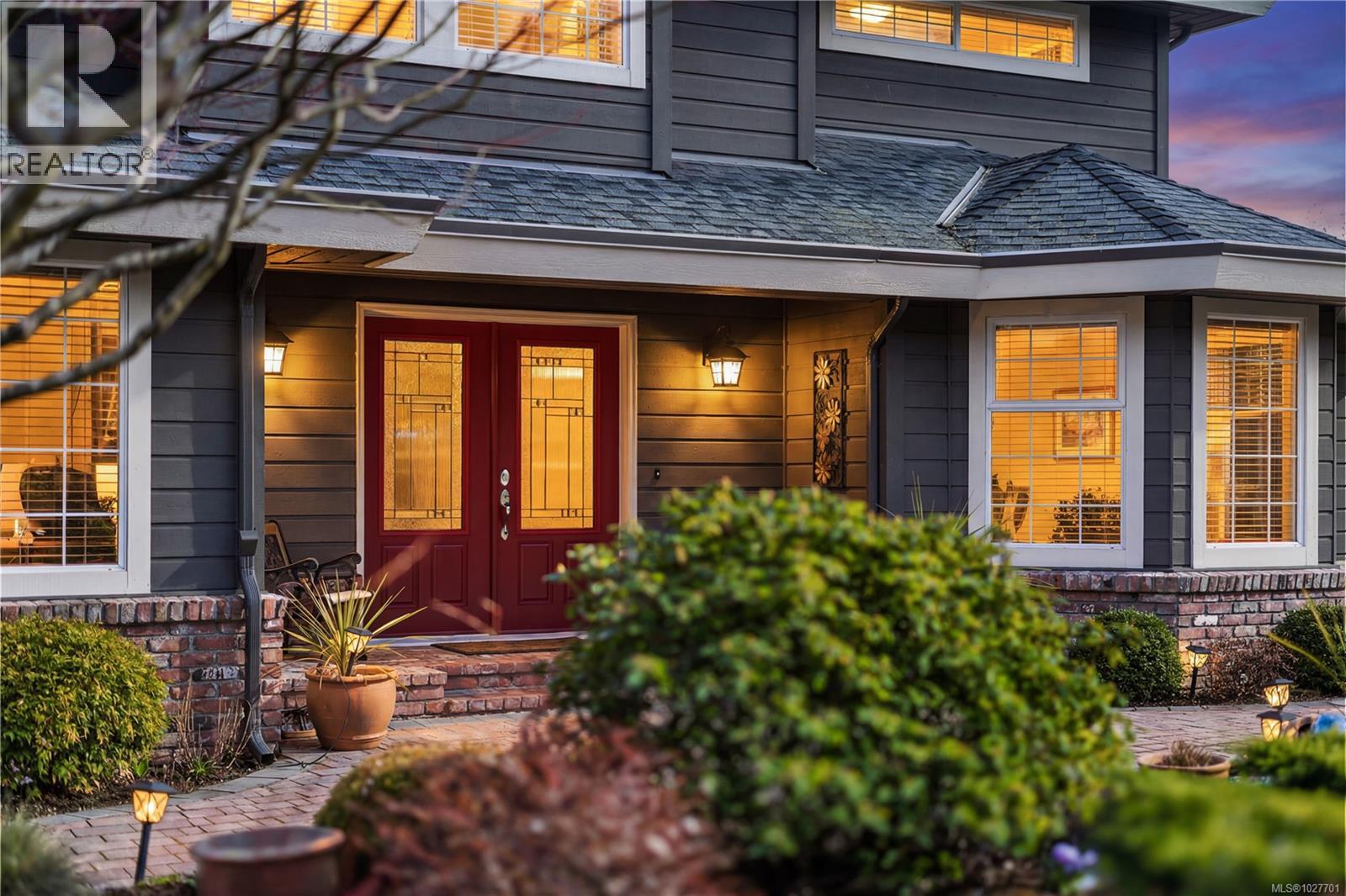 3836 Mitlenatch Dr, Campbell River