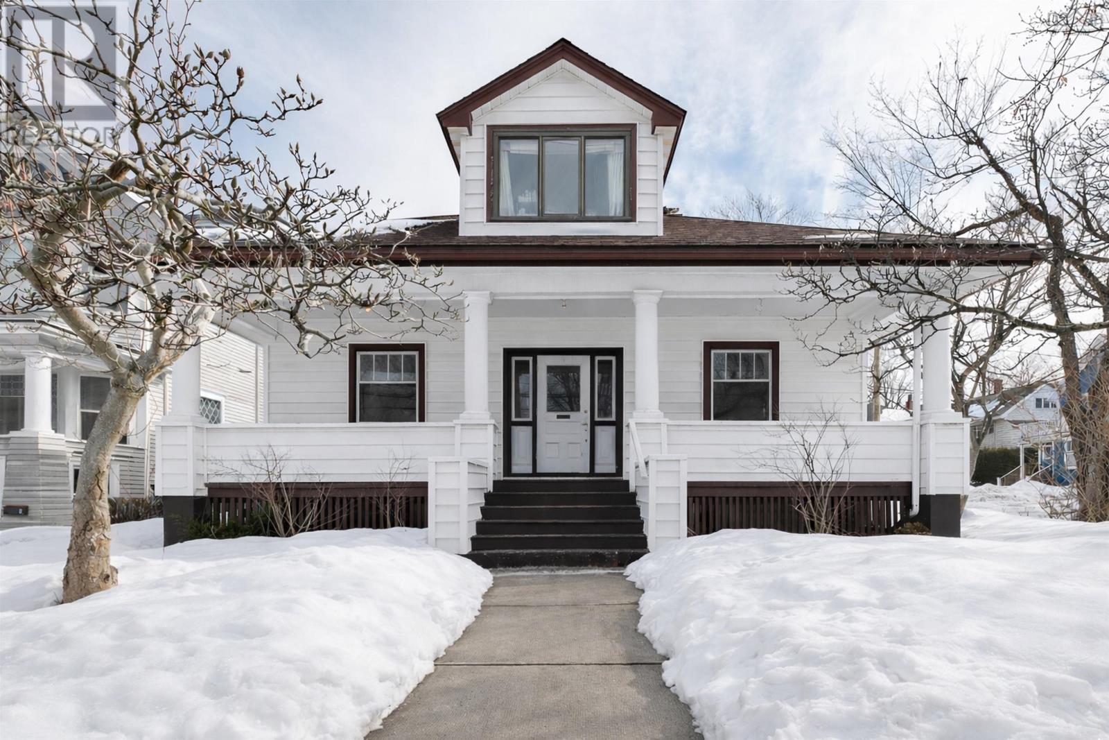 Property photo of 1645 Oxford Street, 1647 Oxford Street