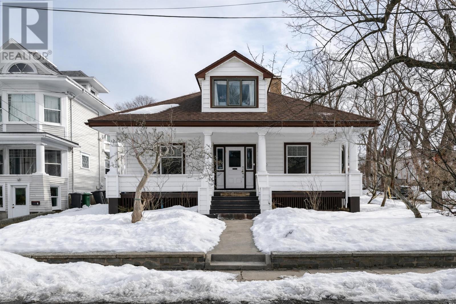 Property 2 of 45 of 1645 Oxford Street, 1647 Oxford Street