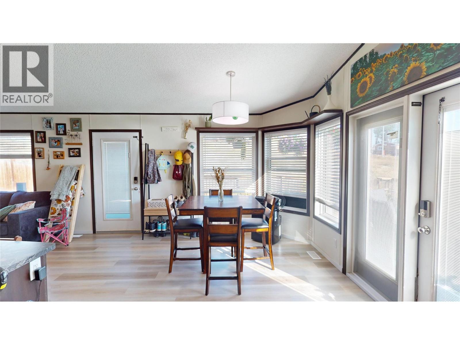 505 Steepleview Point NW, Cranbrook