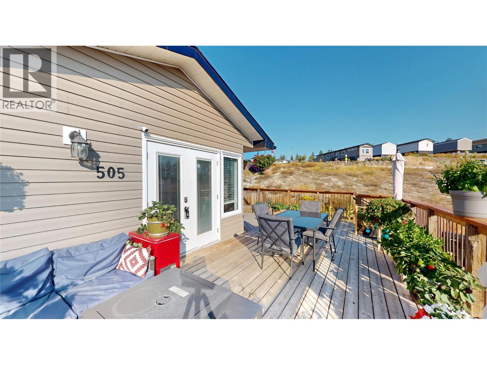 505 Steepleview Point NW, Cranbrook