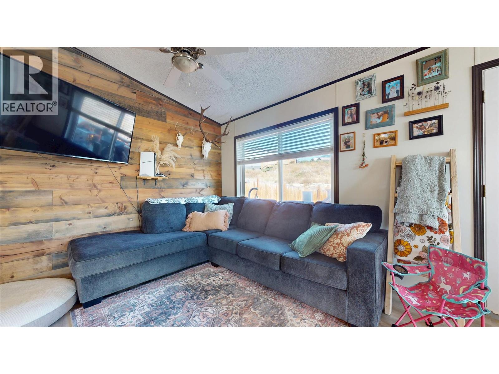 505 Steepleview Point NW, Cranbrook