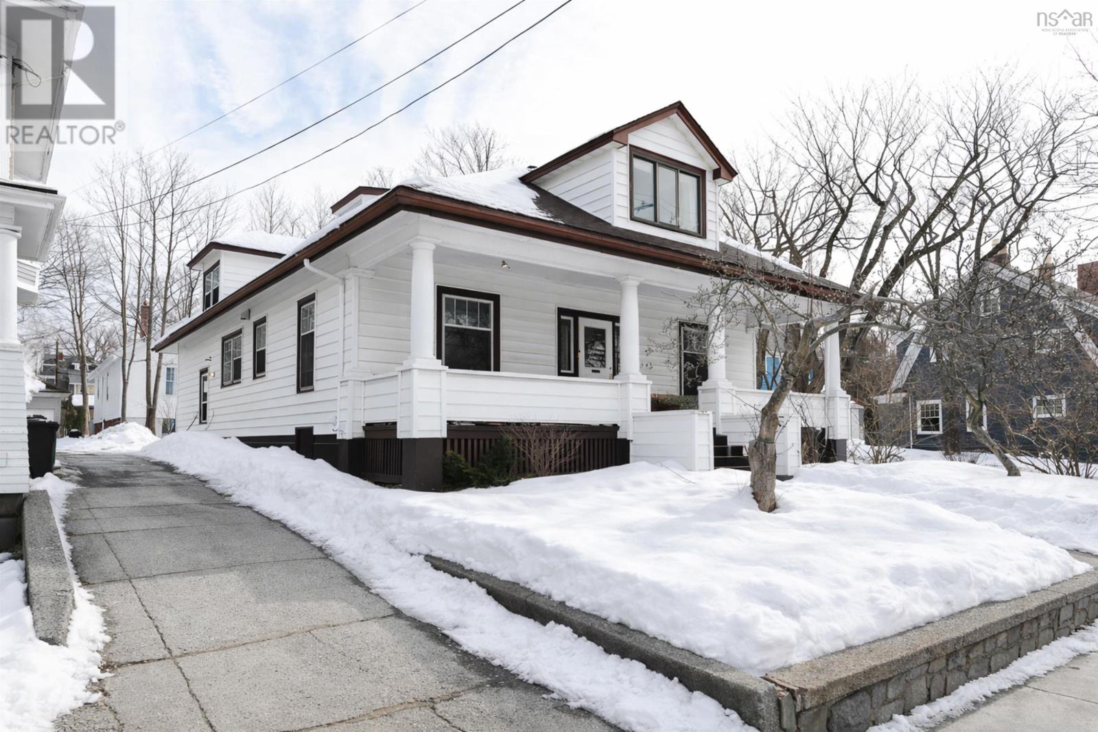 Property 3 of 43 of 1645 Oxford Street, 1647 Oxford Street