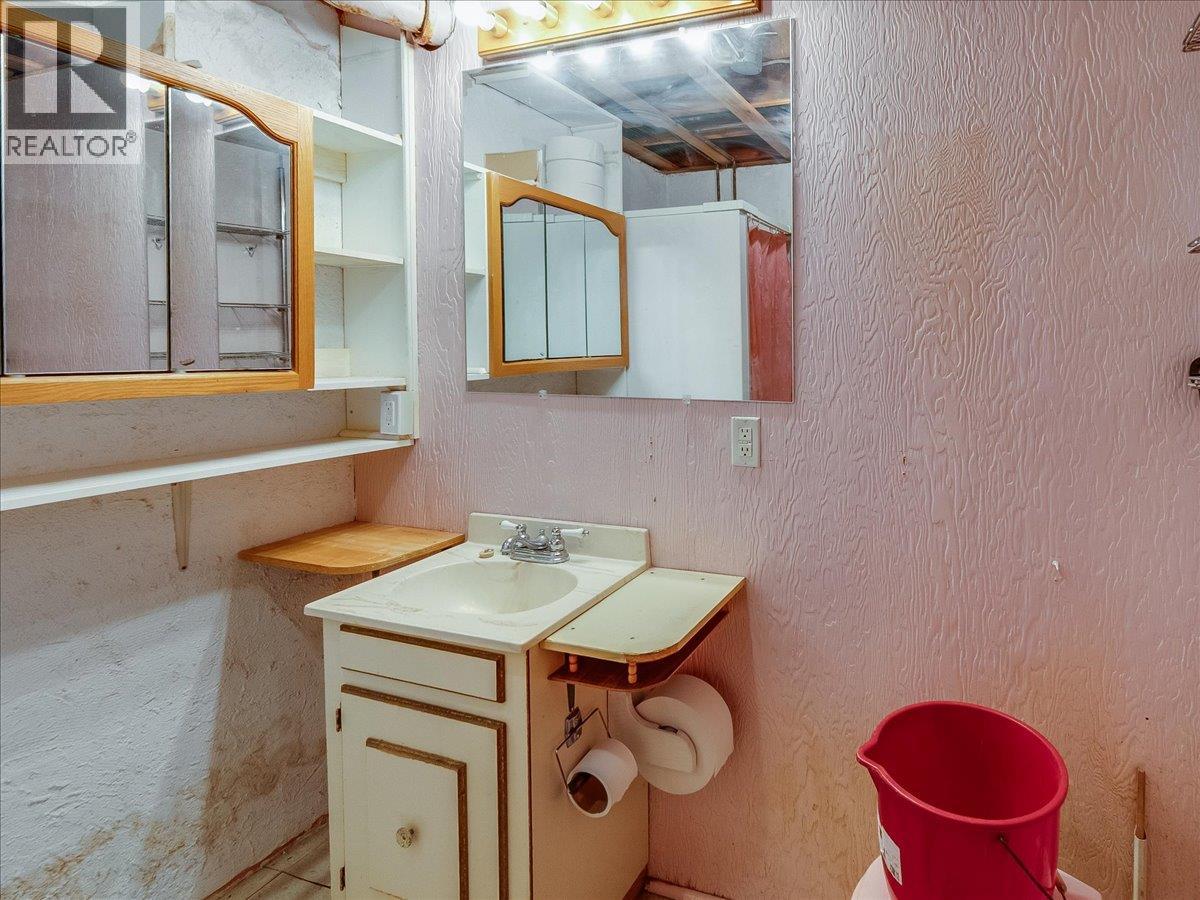 3775 Dogwood Drive, Trail