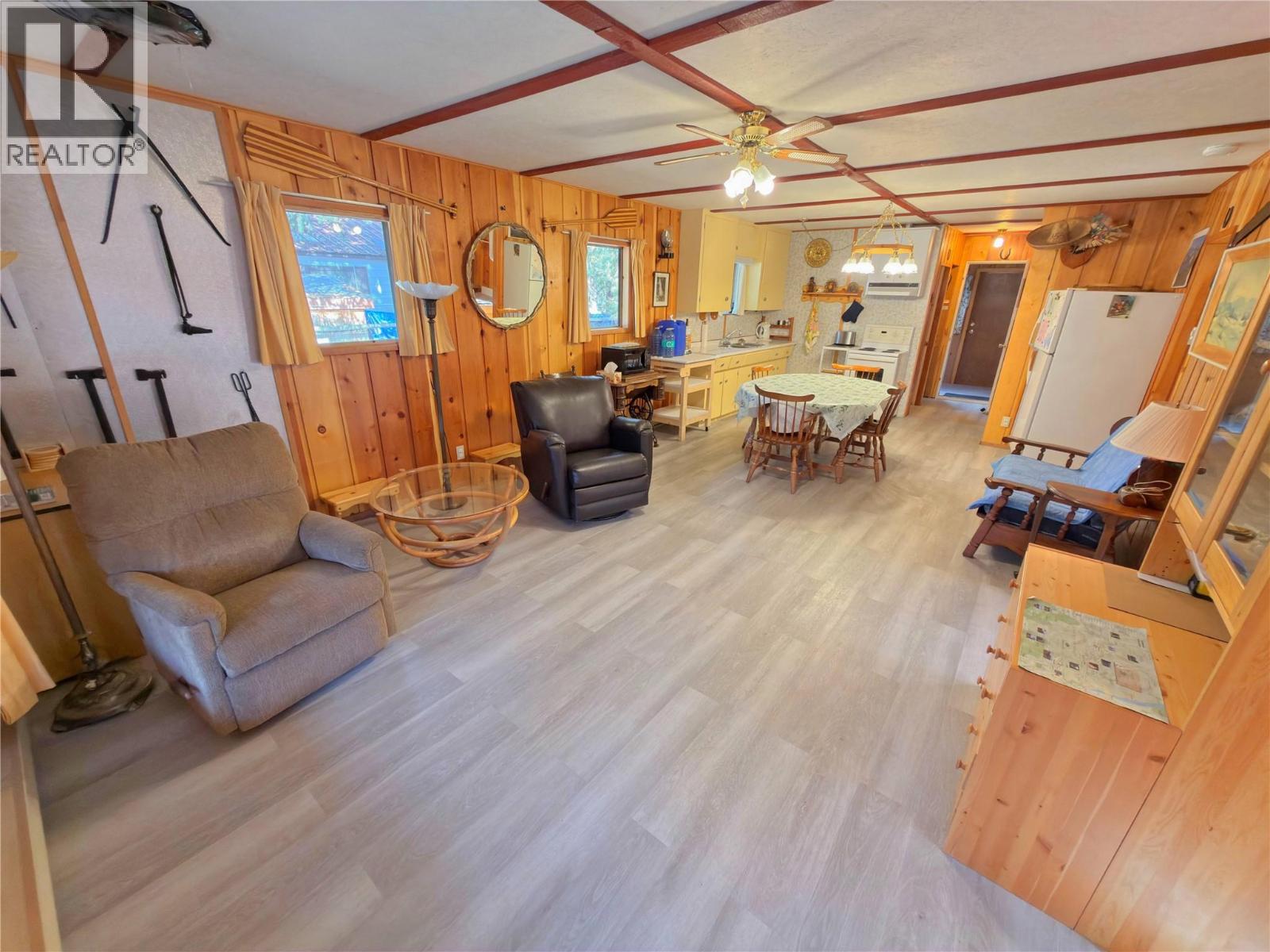 2649 Otter Avenue, Tulameen