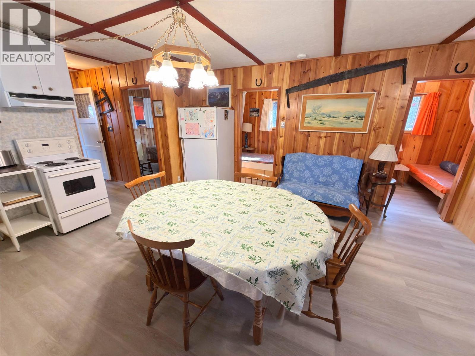 2649 Otter Avenue, Tulameen