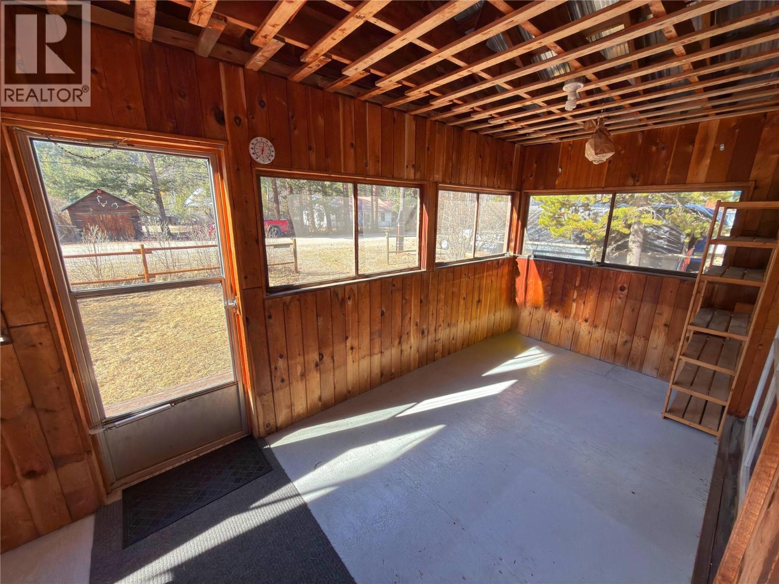 2649 Otter Avenue, Tulameen