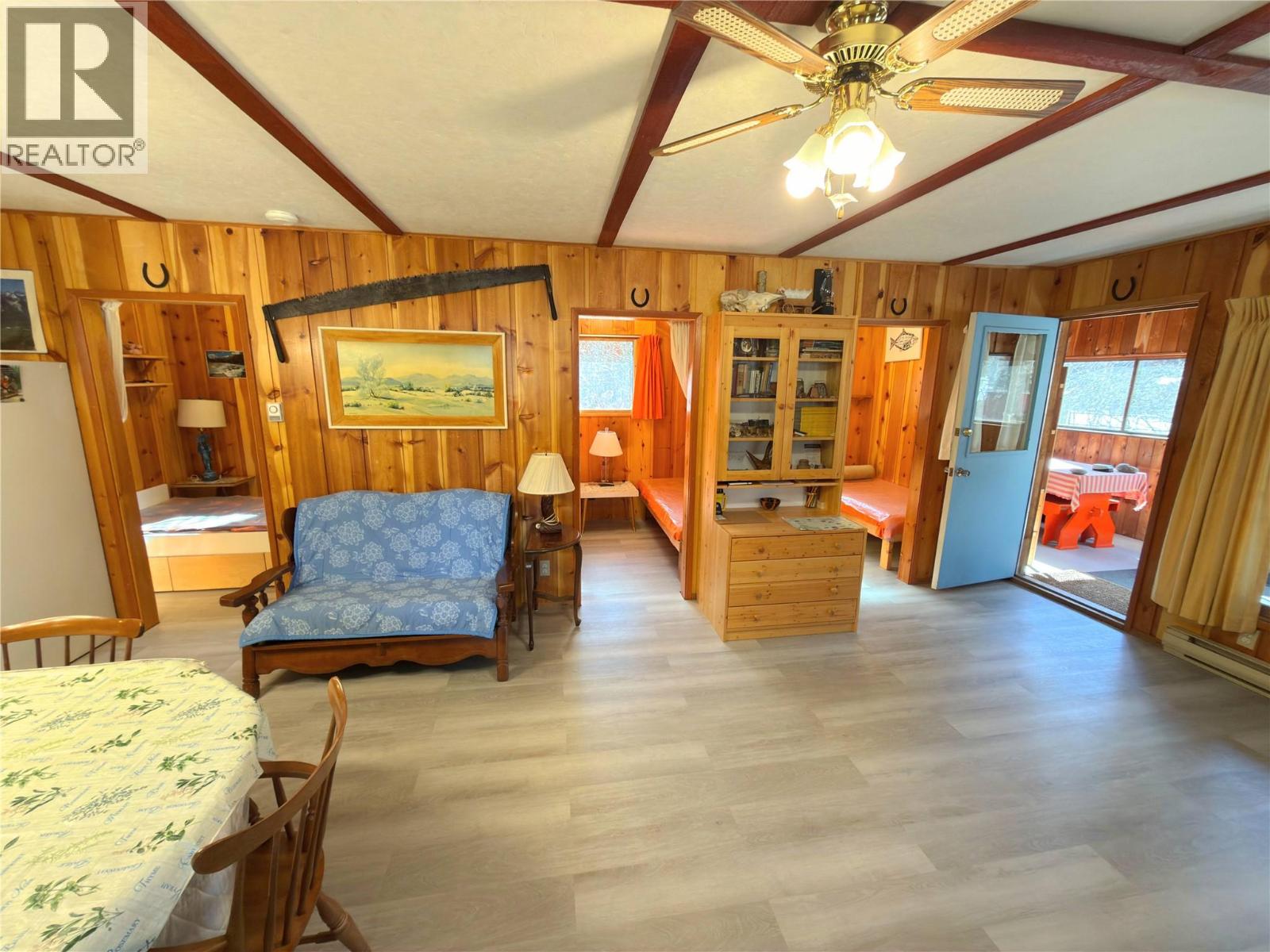 2649 Otter Avenue, Tulameen