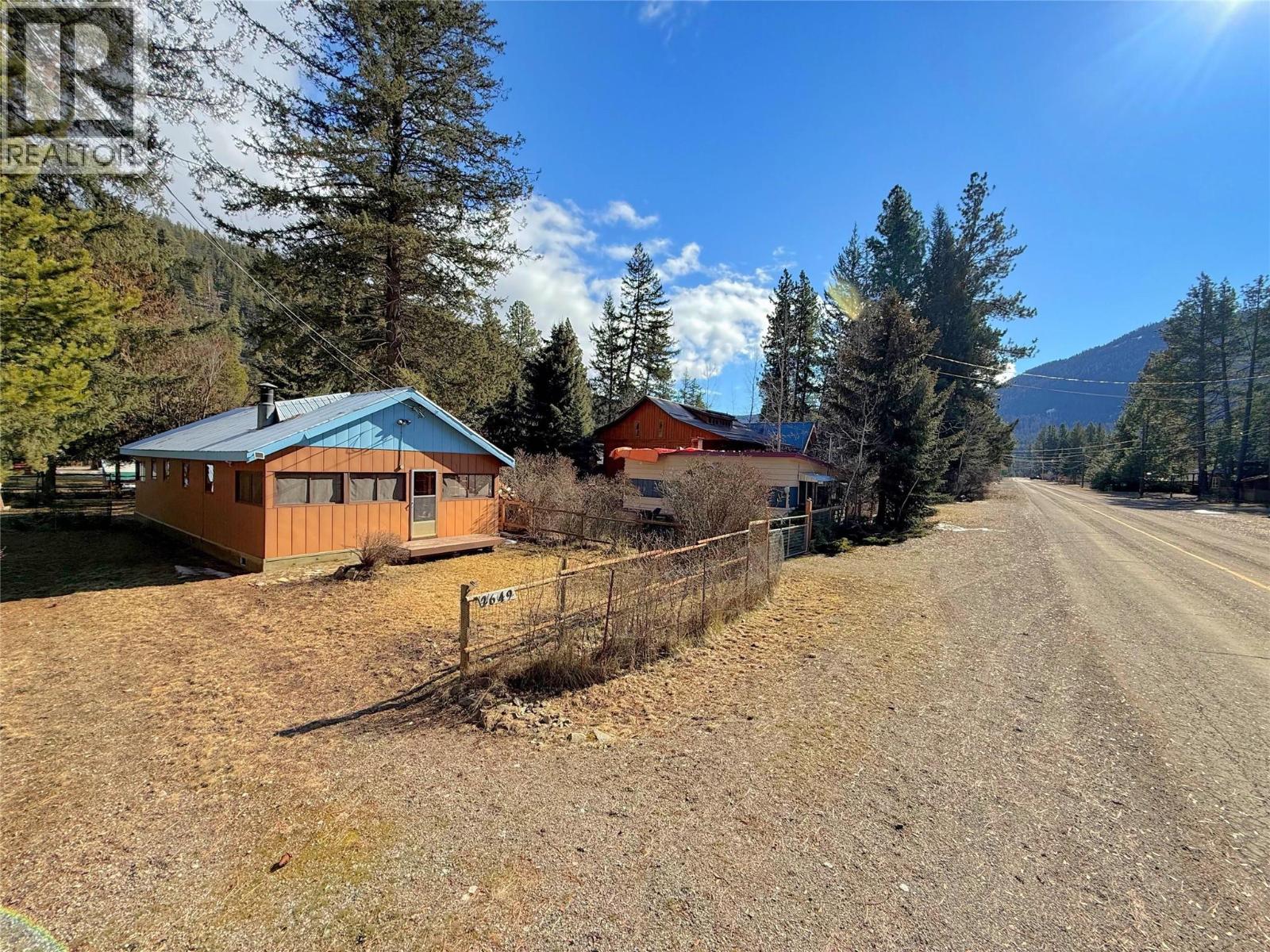 2649 Otter Avenue, Tulameen