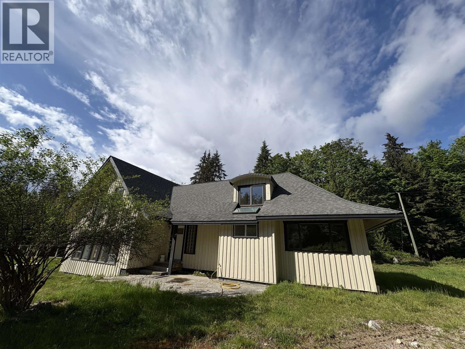 650A DULCIE ROAD, Gambier Island