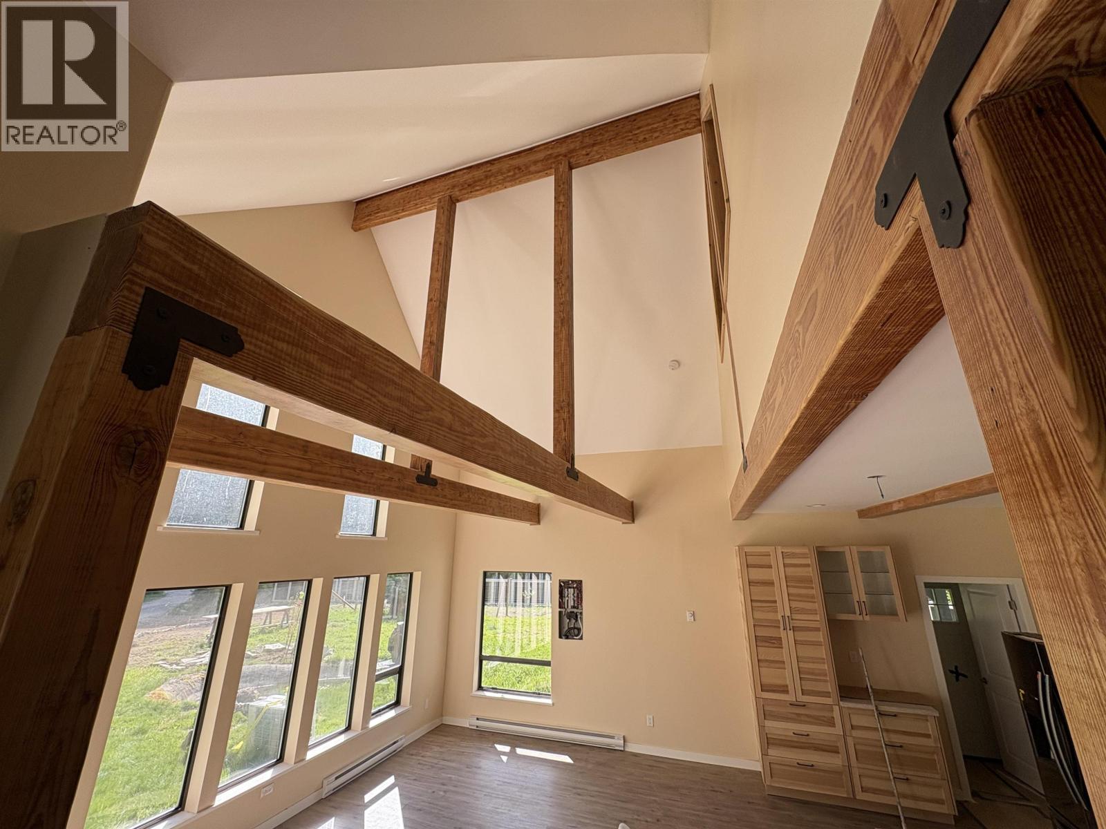 650A DULCIE ROAD, Gambier Island